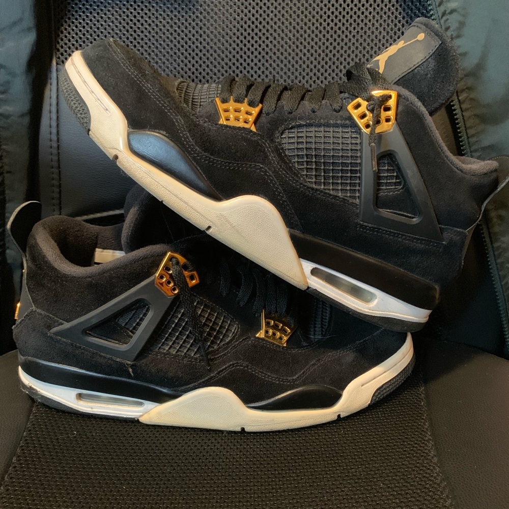 Jordan 4 Retro Royalty Size 10.5